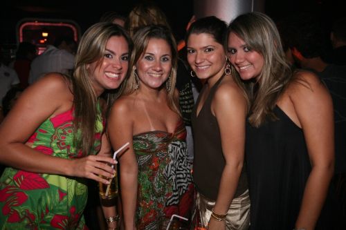 Camila Targino, Camila Oliveira, Juliana Gouveia e Livia Sousa