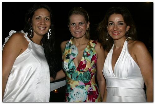 Rose Carneiro, Caroline Braga e Natalia Pontes