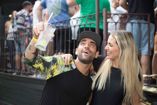 “Se Tem Sol Tem Samba”