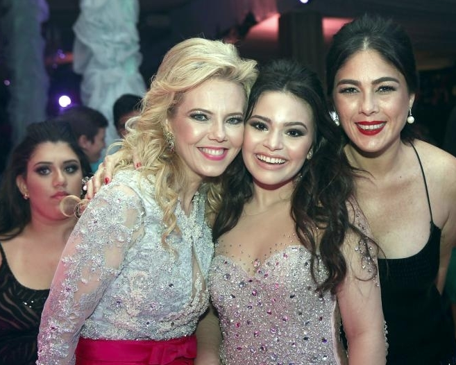 Branca Mourão vem colecionando elogios…