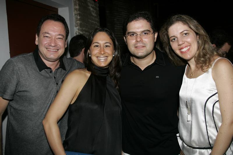 Mucuripe Clube trouxe a banda Santa Clara para animar a ultima sexta-feira do mês de junho