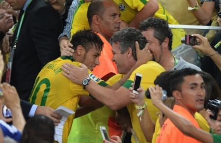 Ferruccio Feitosa e fortalezenses vibram com vitória do Brasil