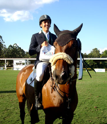 Juninho é campeão do IX Concurso Hípico Quinta da Baroneza
