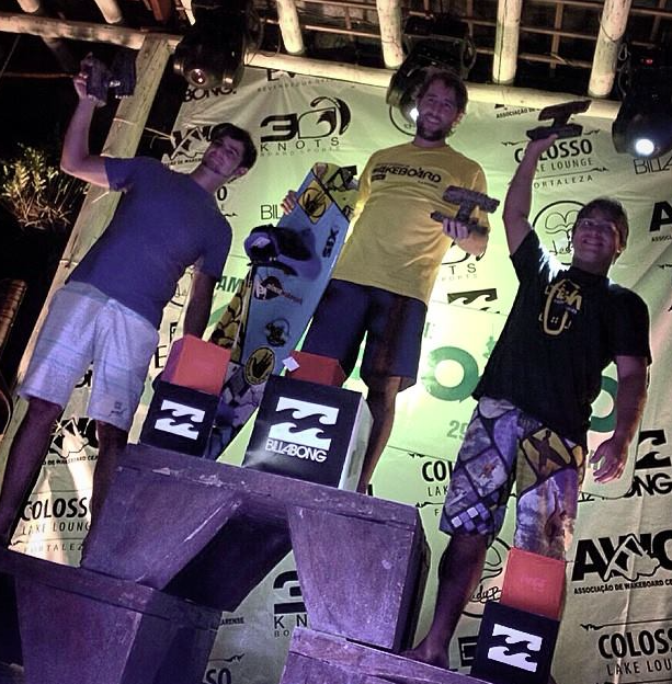 Rodrigo Frota conquista 1º lugar em Circuito Cearense de Wakeboard