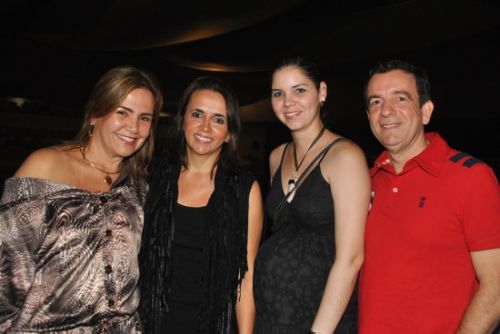 Ana Luiza Barreira, Carla Bayde, Marilia e Orlando Magalhães