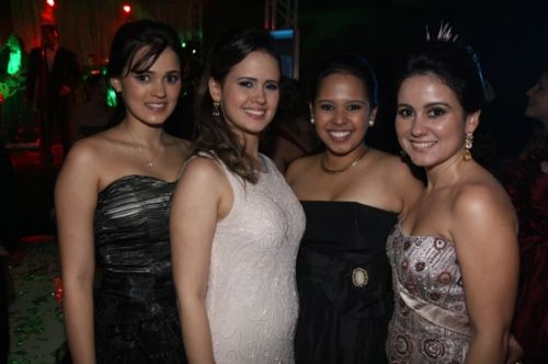 Adriana Galeilate, Leticia Leitão, Carolina Barbosa e Claudiana Loureiro
