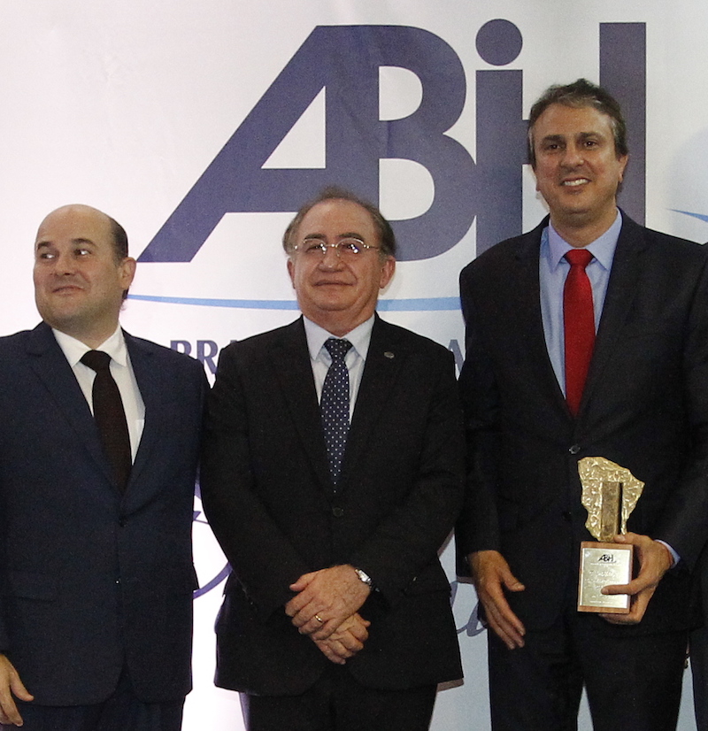 Manoel Linhares volta de Portugal para assumir a presidência da ABIH Nacional