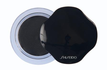 Shiseido lança linha de sombras Outono/Inverno 2012
