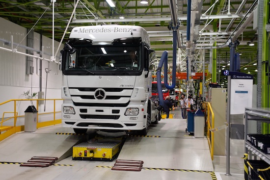 Montadoras devem investir US$ 30 bilhões até 2020