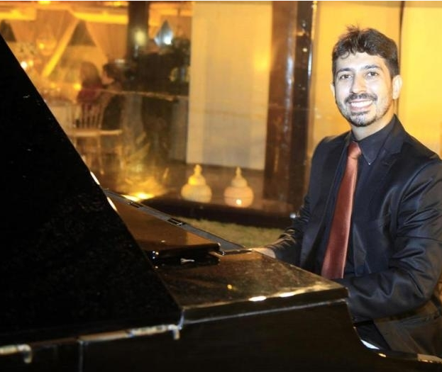 Felipe Adjafre se prepara para quebrar recorde nacional de concerto de piano mais longo