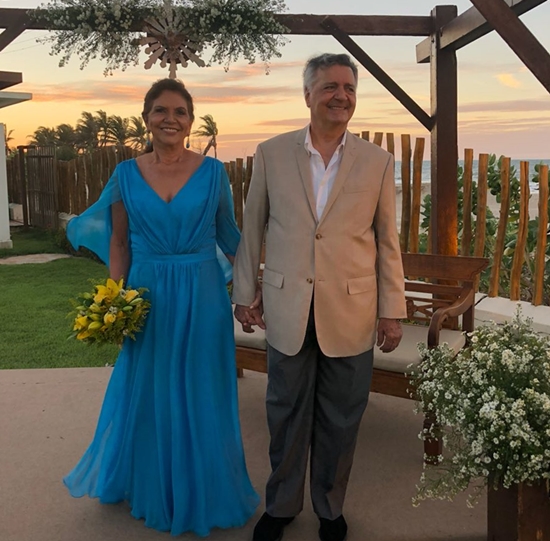 Ana D’Aurea e Lauro Chaves celebram bodas de ouro