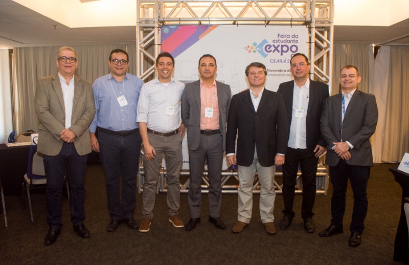 CIEE arma café da manhã para lançar a 2ª edição da Expo CIEE