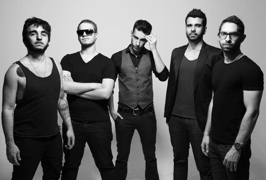 The MOB comanda ‘I love Friday’ na Pink Elephant