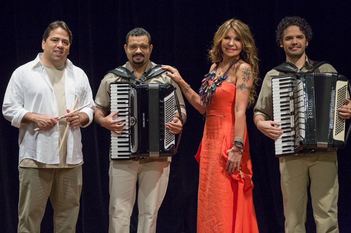 Projeto que homenageia Luiz Gonzaga e Elba Ramalho chega à Fortaleza