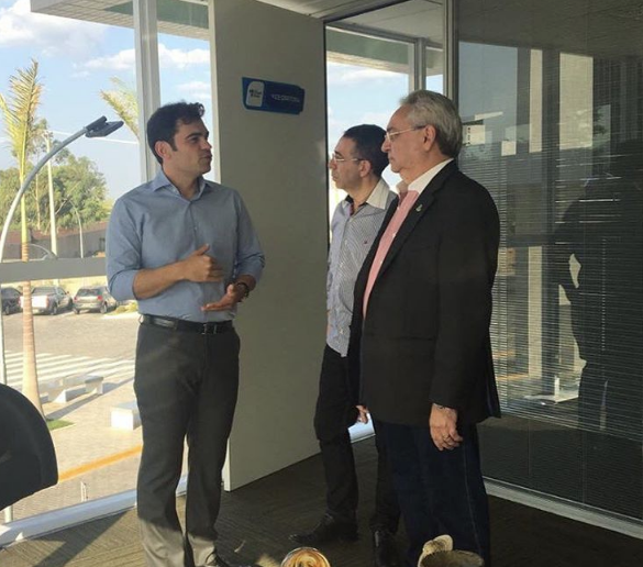 Lúcio Feijão recebe o desembargador Paulo Albuquerque, na Faculdade Luciano Feijão