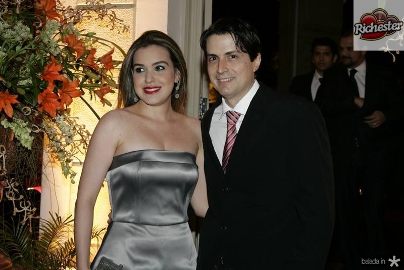 Renata Pinheiro brinda os cinco anos de sua Giverny