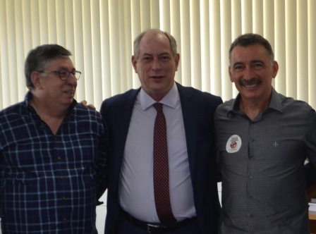 Ciro Gomes fala sobre necessidade de mudanças no cenário político e econômico do Brasil