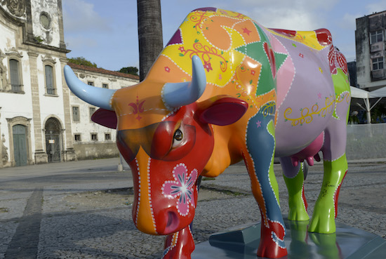 Customização das vaquinhas da CowParade tem início no Shopping Iguatemi