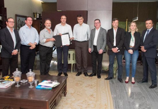 Camilo amplia injeção de GNR na rede da Cegás