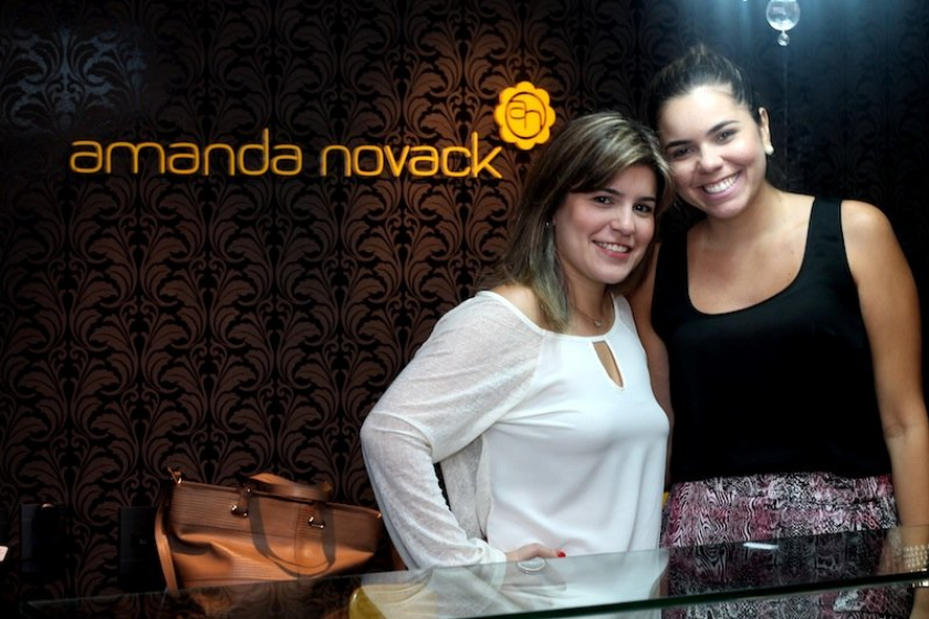 Amanda Novack brinda os 2 anos da sua loja!