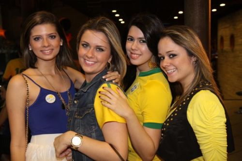 Grazielle Abuquerque, Marina Almeira, Lorena Aragão e Juliana Almeida