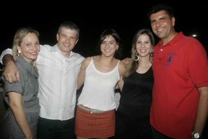Magaly e Marcos Zanin, Mariana, Luana e Ary Canamary
