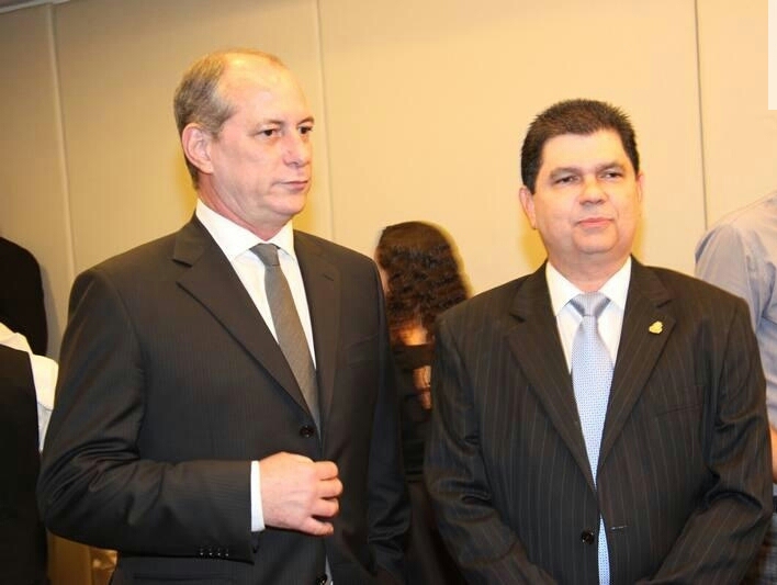 Ciro Gomes e Mauro Filho ministram palestra em Fortaleza