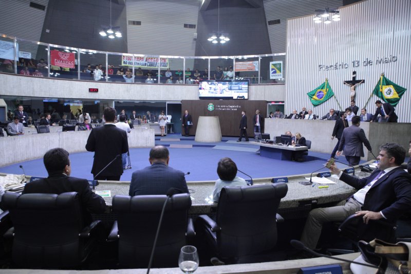 Assembleia Legislativa inicia 2017 com nova composição