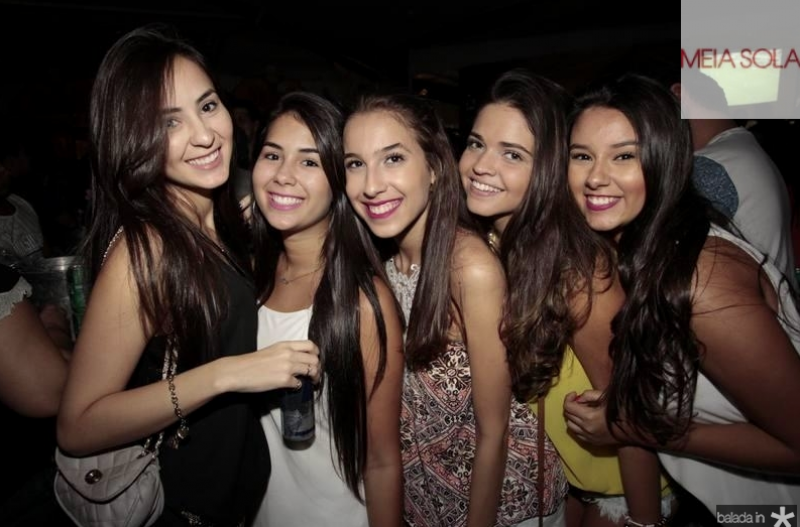 Sábado de sol e bons drinks no 'Fazendo as bases'