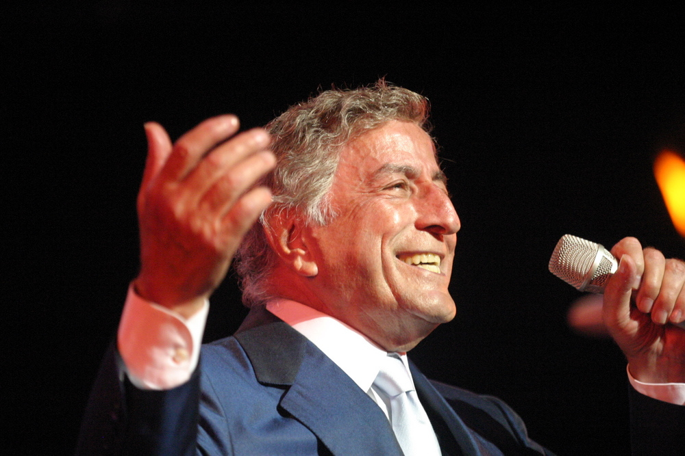 Empire State Building e iHeartMedia homenageiam 90 anos da música de Tony Bennett