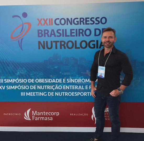 Fred Carioca participa de congresso em São Paulo