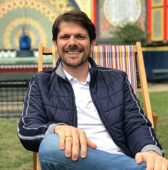 José Meudo festeja a estreia nas quatro décadas com superfesta no Gran Marquise