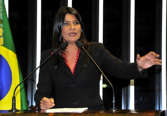 Personalidades cearenses recebem comenda