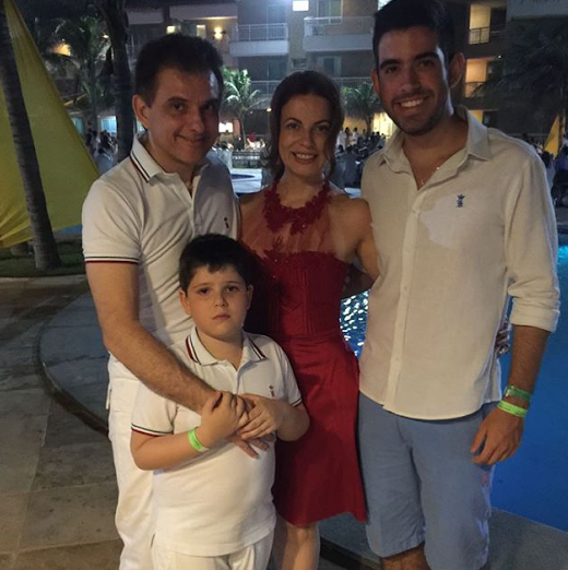 Cláudia e Afrânio Plutarco curtem os primeiros dias do ano no Beach Park