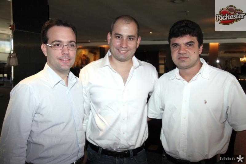 AJE Fortaleza empossa nova diretoria para 2013