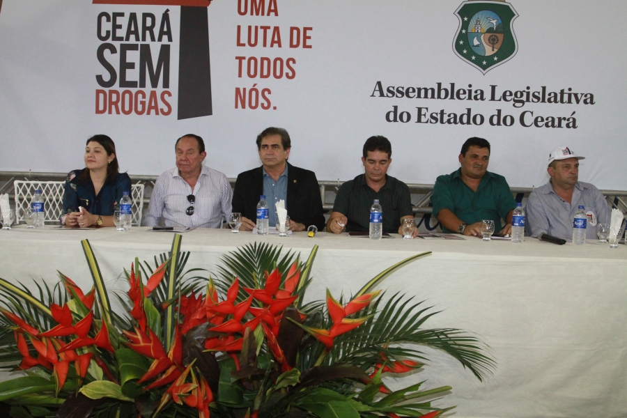 Campanha Ceará sem Drogas mobiliza interior do Estado