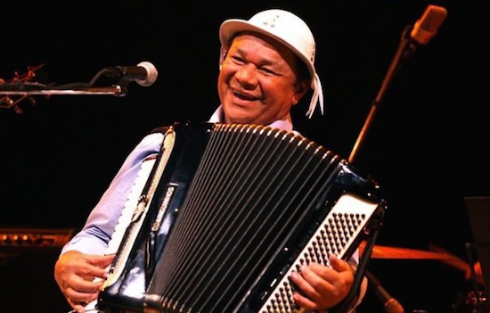 Cine do Dragão exibe filme sobre Dominguinhos