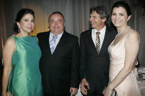 Maria Lucia e Pedro Carapeba, Rogerio e Liliana Farias