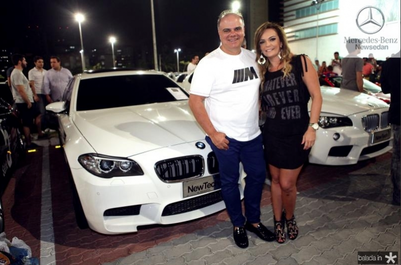 Exposição reúne amantes de carros de luxo, no RioMar Shopping