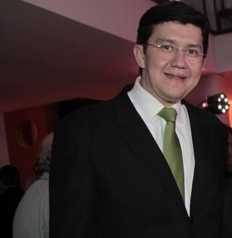 Edson Santana recebe título de Cidadão Fortalezense