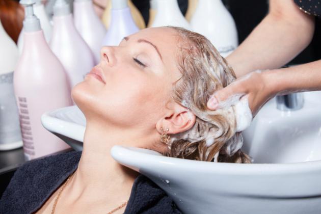 Spetacollare dá hidratação grátis em alusão ao Novembro Azul