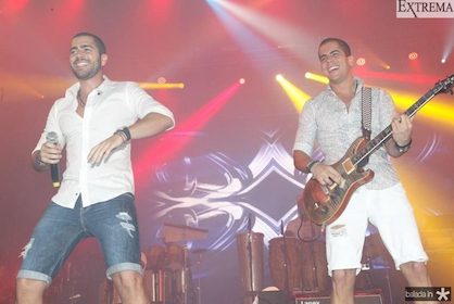 Oito7Nove4 comanda o agito da Summer Last Party