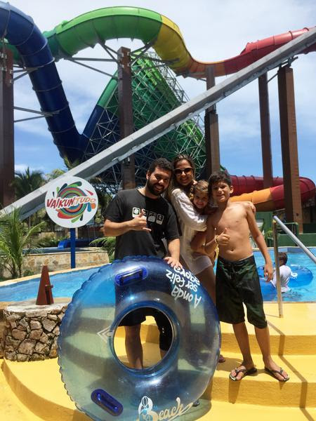 Bruno Formiga curte dias tranquilos no Beach Park