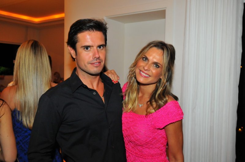 Rei da Noite - Dono do Cafe de La Musique Floripa, Léo Ribeiro, abre as portas de seu château em Jurerê Internacional