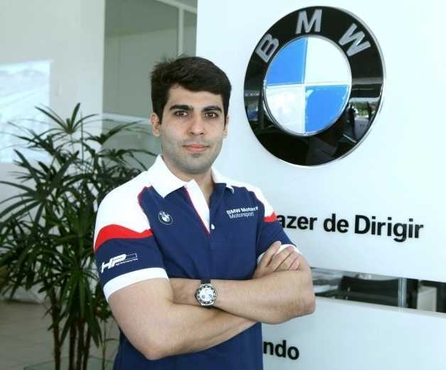 João França Jr. fecha lote especial do BMW 320i Sport