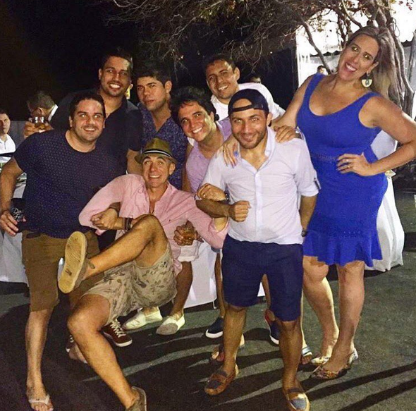 Douglas Santos brinda seus 50 anos na Lagoa do Uruaú