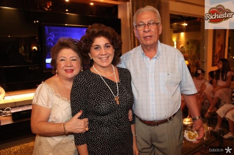 Mana e Manoel Holanda fazem peregrinação