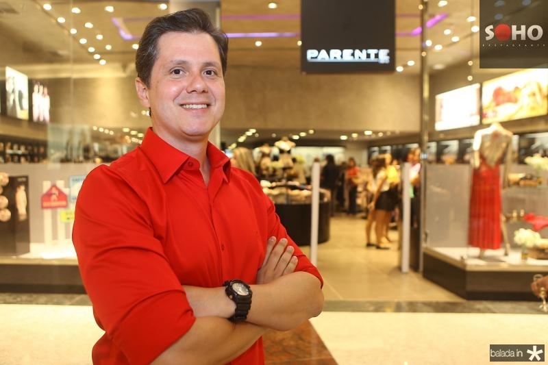 Lívio Parente é o Lojista do ano!