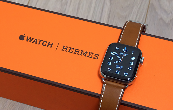 Já viu o resultado da collab de luxo da Apple? A gente te mostra!