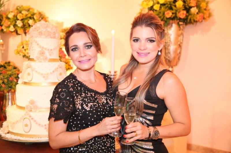 Kamila Monteiro inaugura o Royal Gourmet